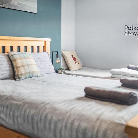 Polkadot Winter Gardens - Large Modern Apartments In Blackpool By Polkastays Exteriör bild